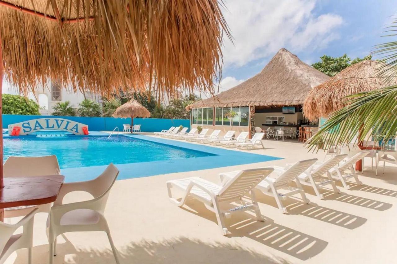 Paradise Beachfront & Nightlife Heart Cancun Exterior photo