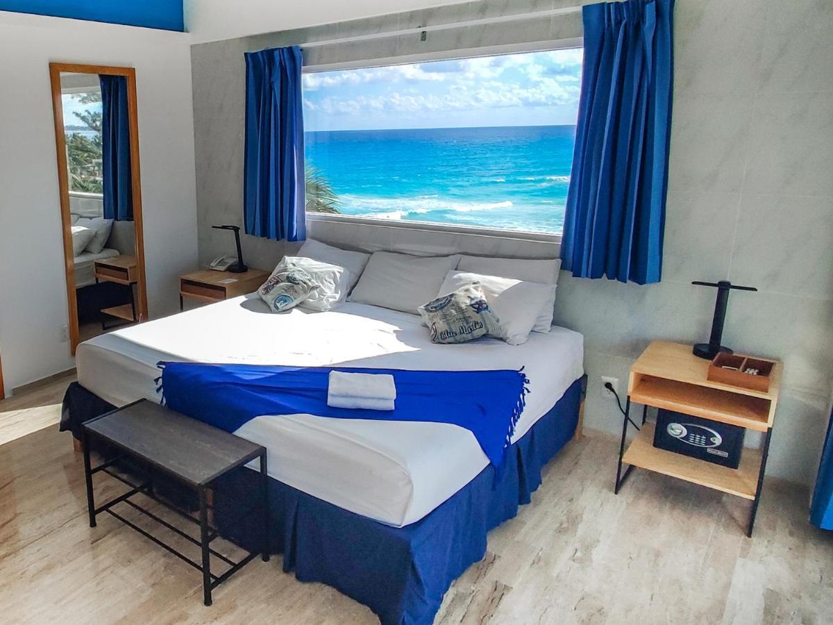Paradise Beachfront & Nightlife Heart Cancun Exterior photo